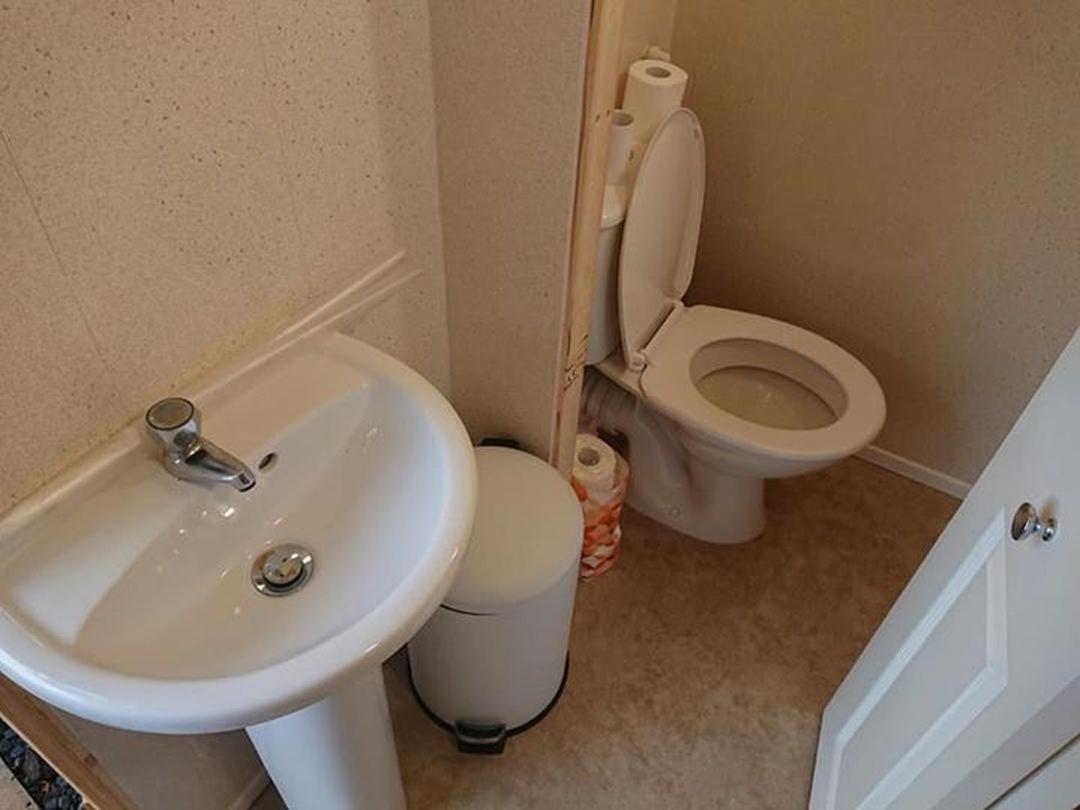 Bronllys Farm Coastal Self-Catering Apartment Llanelli Room photo