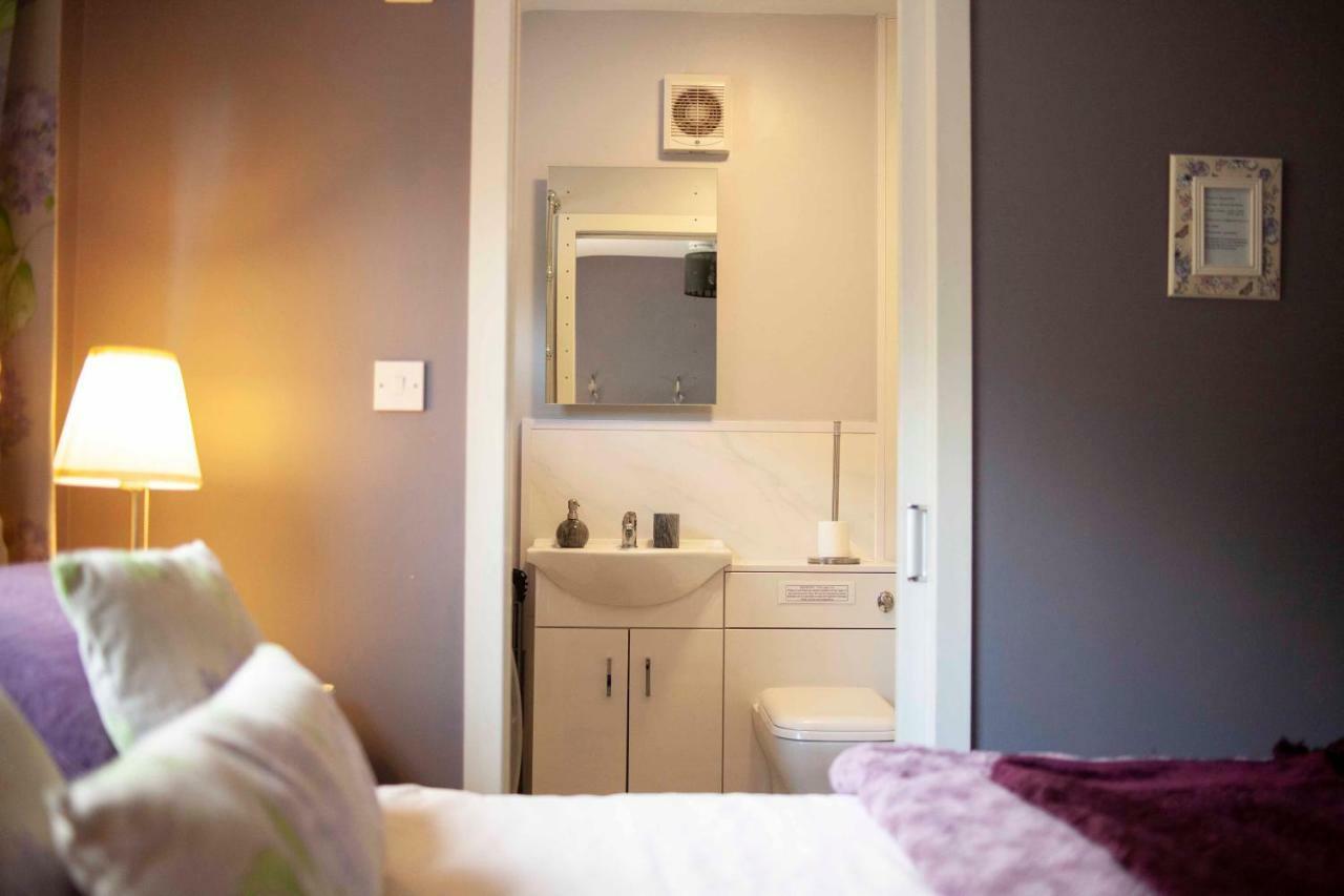Bronllys Farm Coastal Self-Catering Apartment Llanelli Exterior photo